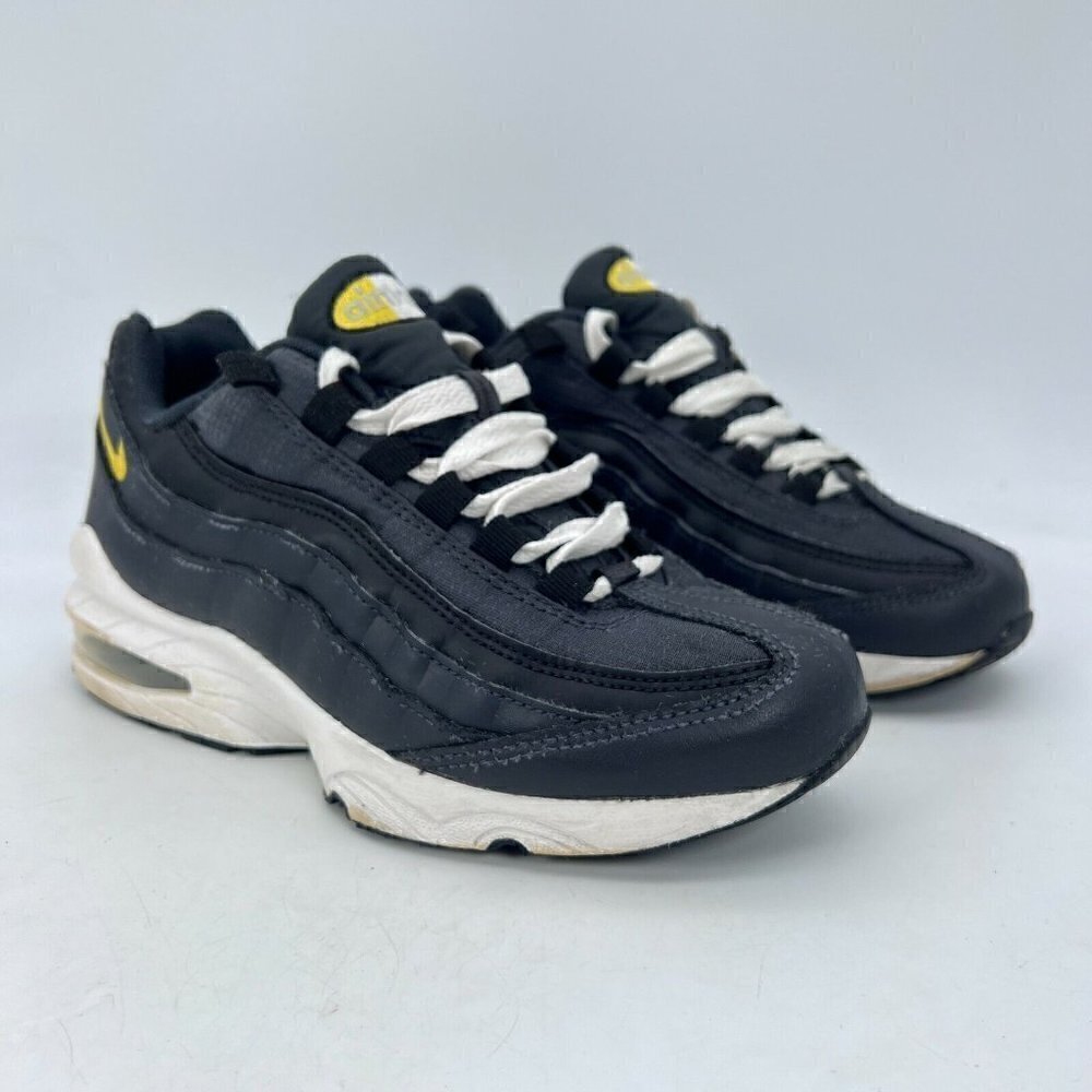 Nike Boys Air Max 95 905348-028 Low Top Black Athletic Sneaker Shoes Size 4.5 - Picture 2 of 12